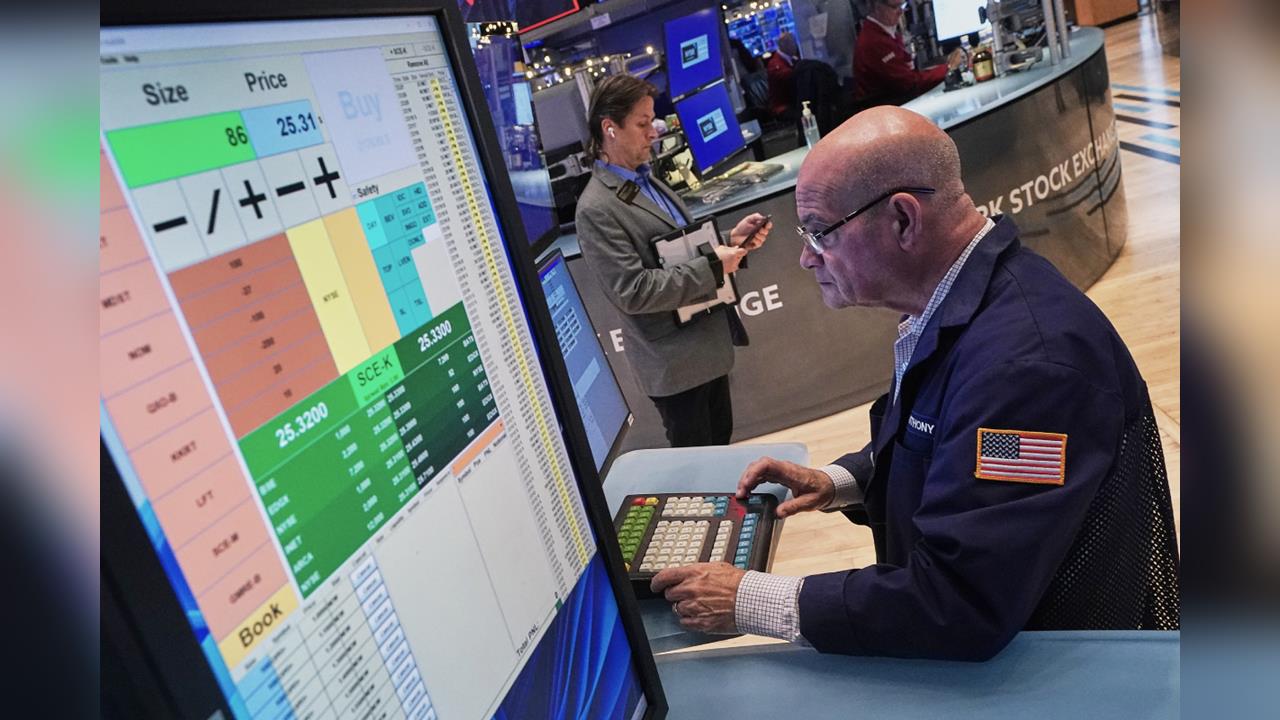 AI題材持續推動2025全年繳亮眼漲幅- 熱門話題- 理財網| LINE Bank