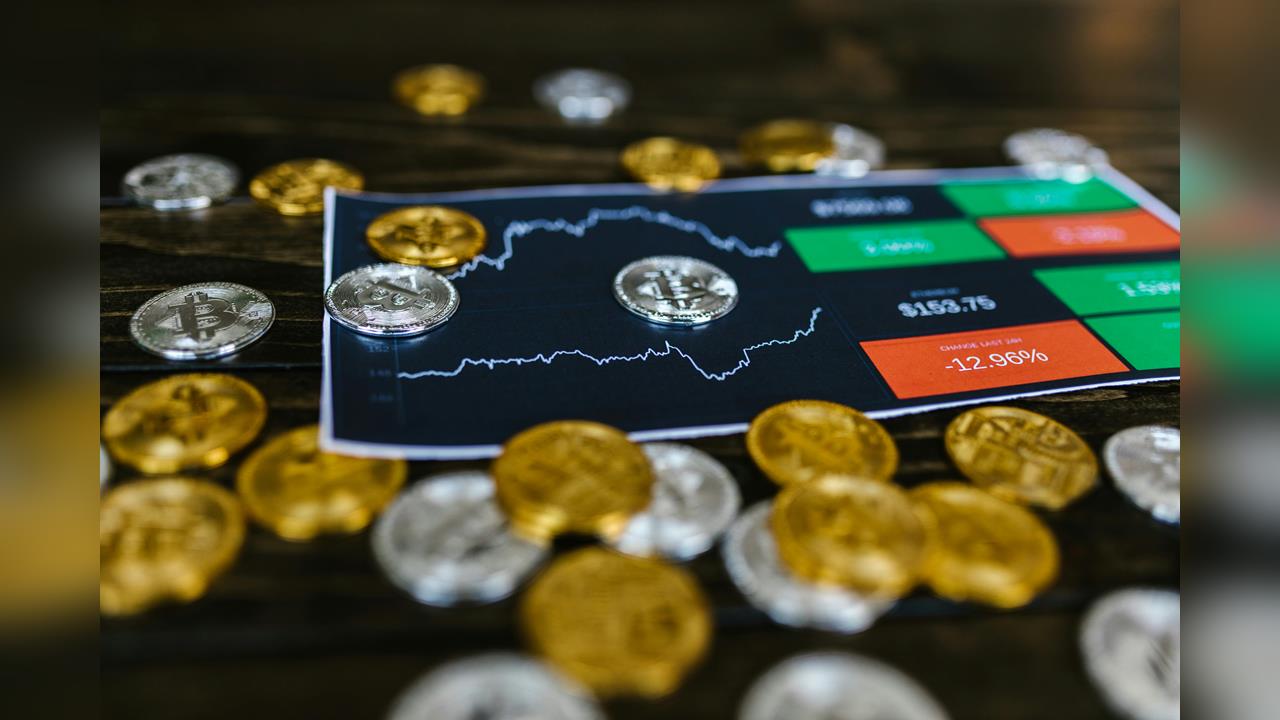 比特幣創高後崩跌吐光今年漲幅！12檔ETF受牽連- 熱門話題- 理財網| LINE Bank